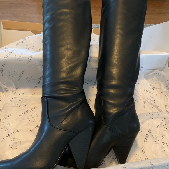 Women’s boots - Picture 1 of 6